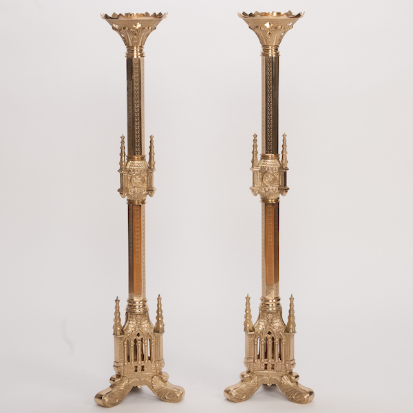 H-61 Gothic Candlestick 40
